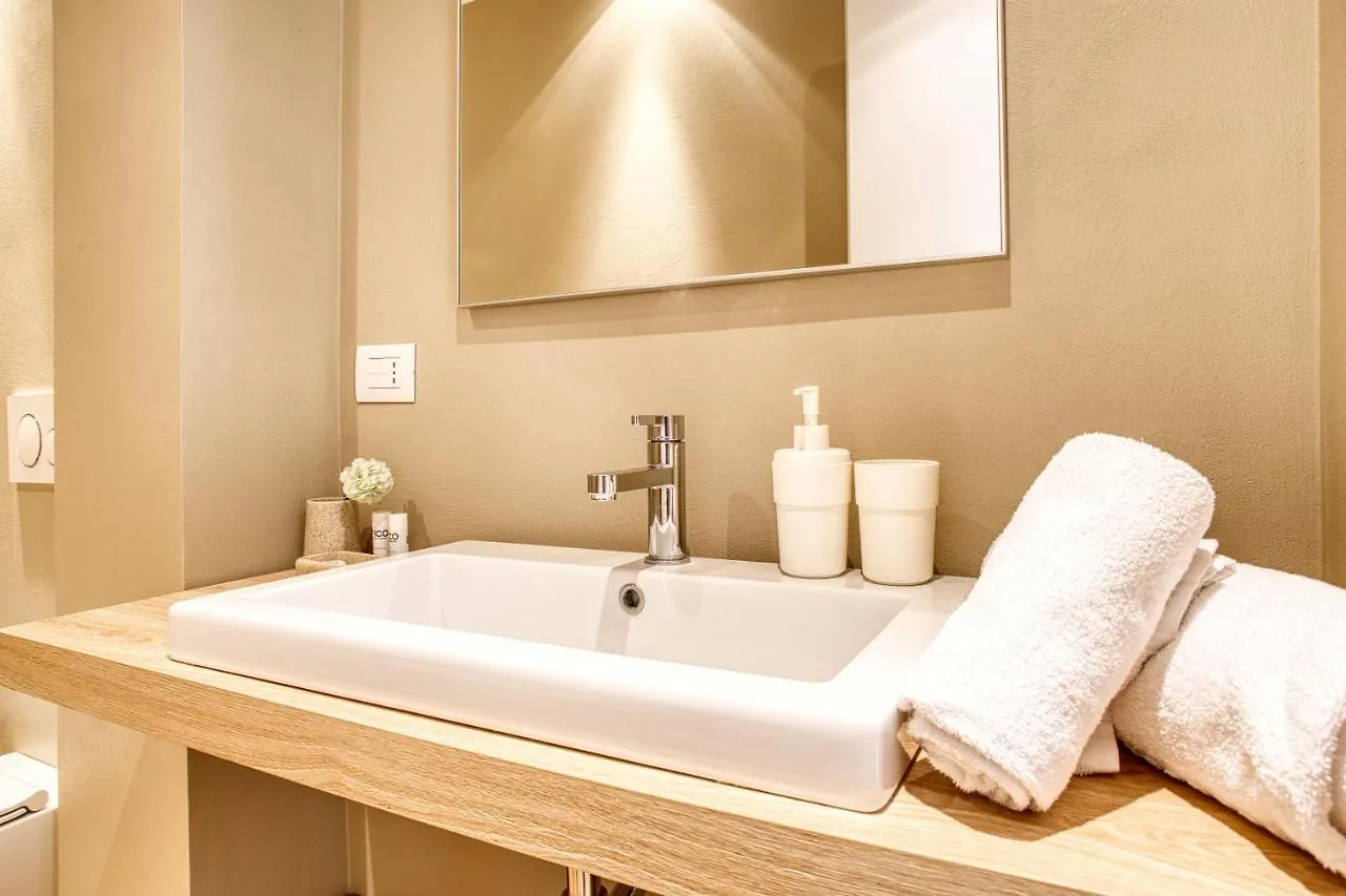 Apartment Joivy Cute Central Studio Milan Italy